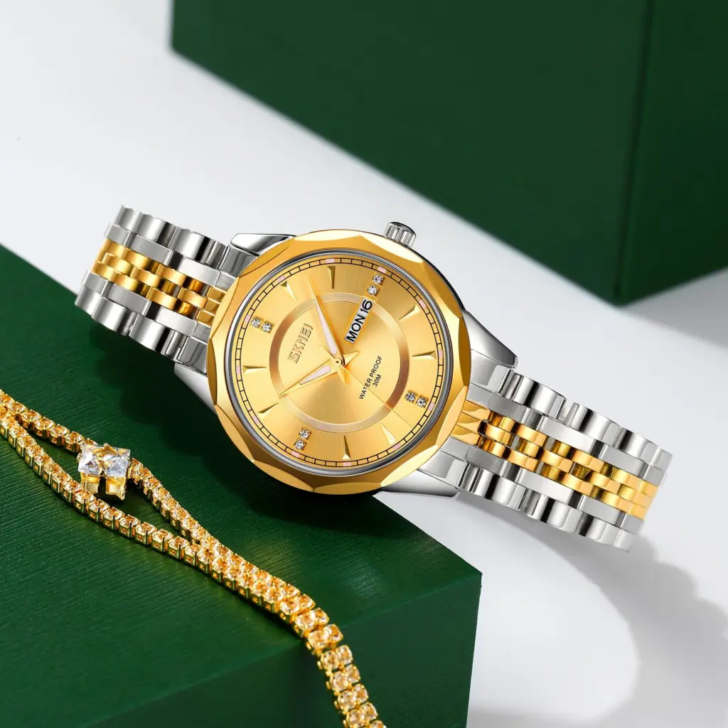 SKMEI 9264 CH Watch For Women With Free Box.